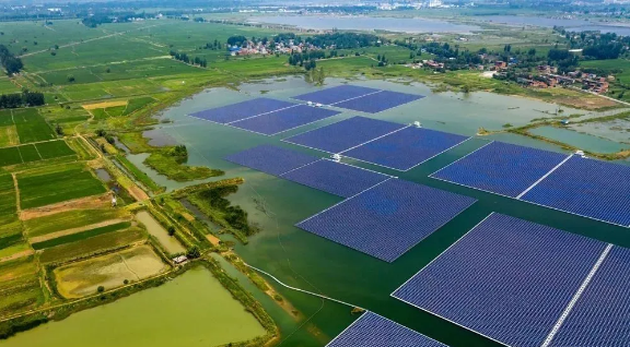 中國十三省最大光伏電站在這里！欽州康熙嶺的光伏電站能排上號了嗎？