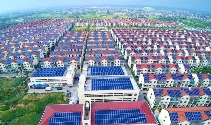 光伏發(fā)電“租房頂、免費裝”新套路，警惕陰陽(yáng)合同，天上不會(huì )掉餡餅！